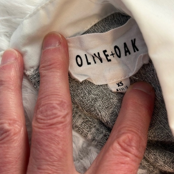 Olive & Oak Gray Ribbed Sweater with White Collar - Picture 2 of 7